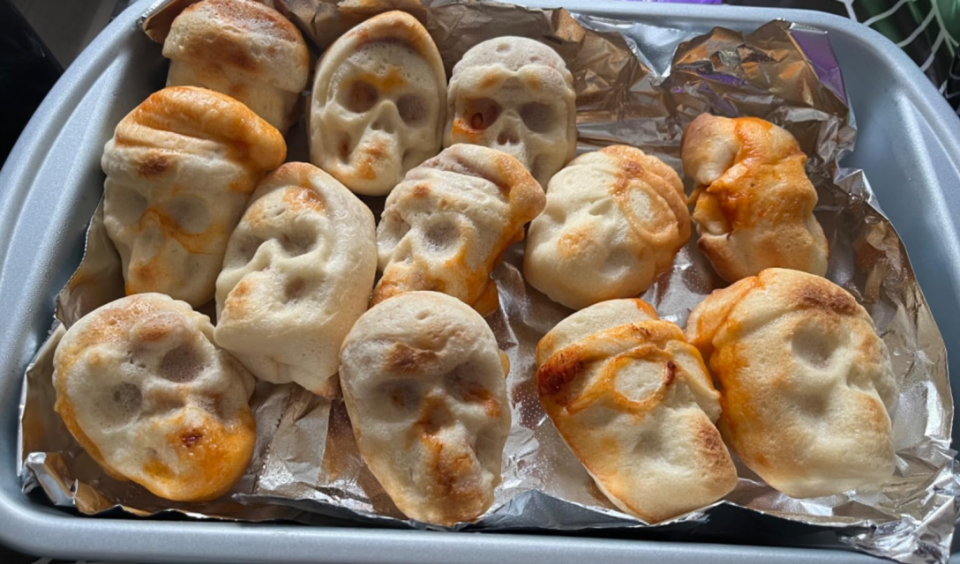 Silicone skull molds for chocolate,cake,candy and soap(图2)